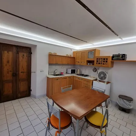 Bed & Basta 2* Allerona